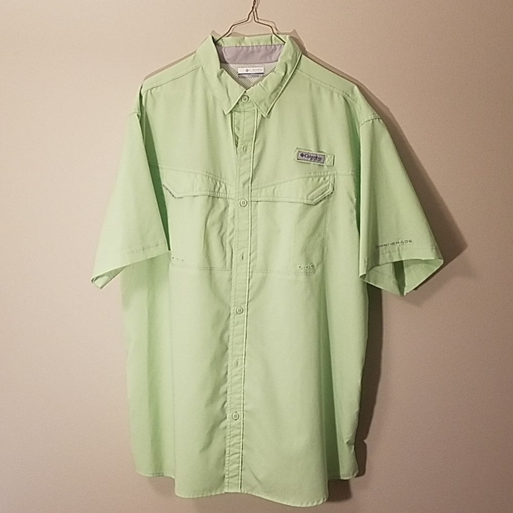 Columbia short sleeve sport shirt